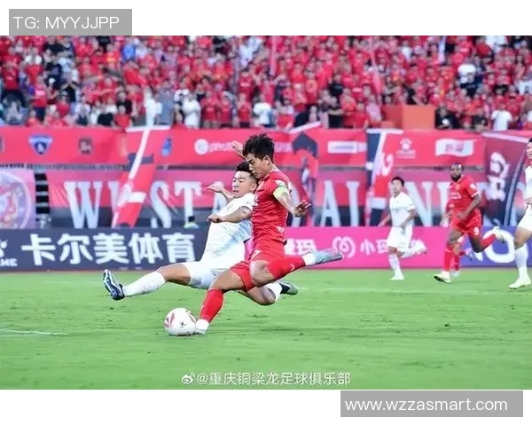 重庆足球队以79分稳居精英赛积分榜首位展现强劲实力